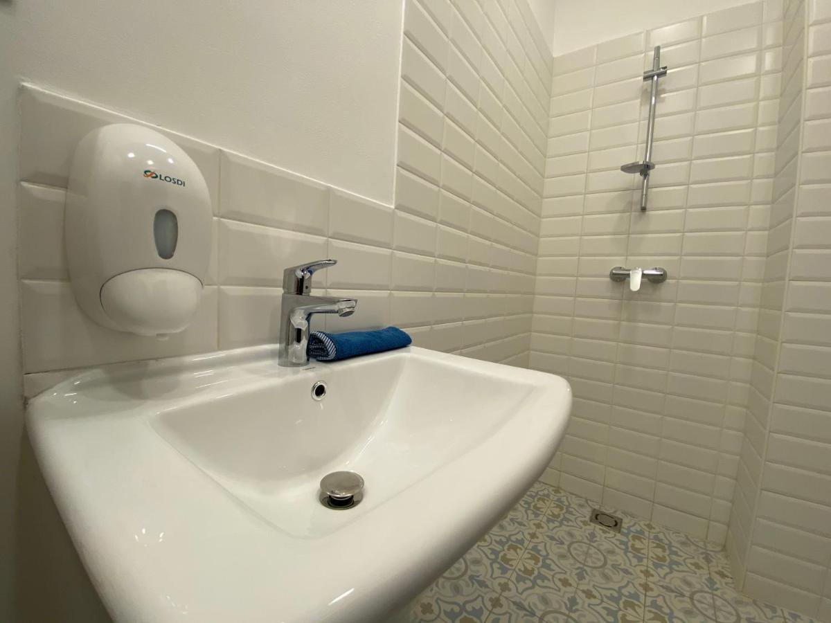 בודפשט 2 Bedroom 107 M2 Loft With Balcony מראה חיצוני תמונה