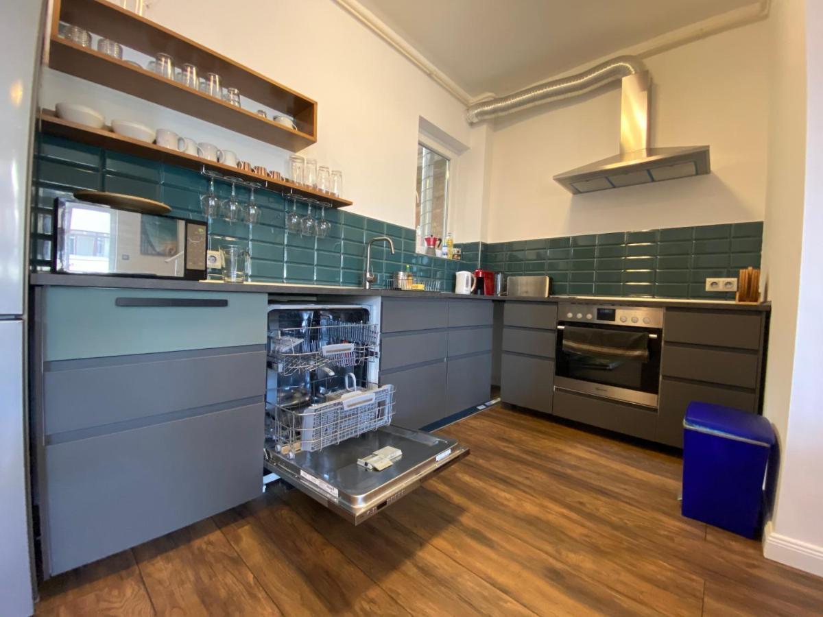 בודפשט 2 Bedroom 107 M2 Loft With Balcony מראה חיצוני תמונה